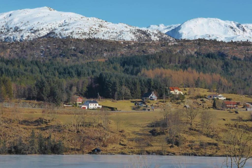 Topfloor Apartment Separate Entranc Nice View Stord Fitjar Exteriör bild